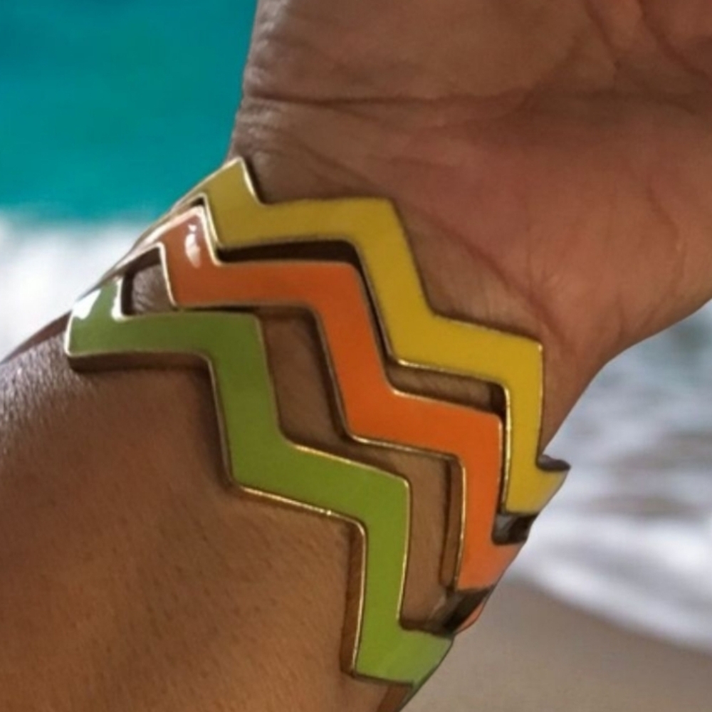 Bracelets 9 pieces fit together to make a multitude sets great gift idea